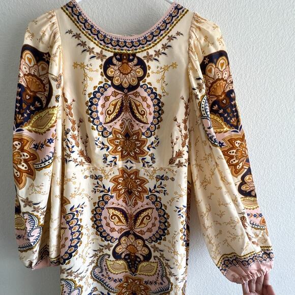 Farm Rio Boho Paisley Midi Dress Beige Long Sleeve Size Medium NWT - Picture 4 of 13
